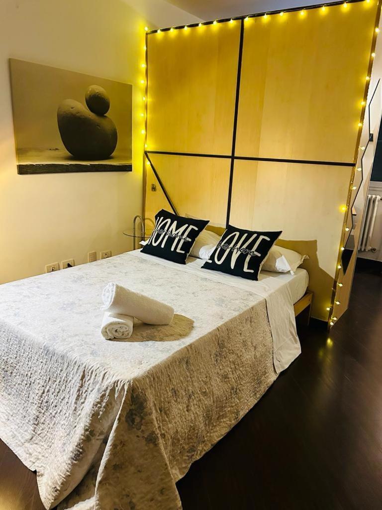 Easy Room Italy Prada Milan Exterior photo